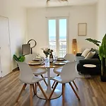 Charming One Bedroom With Panoramic View Lägenhet Sète