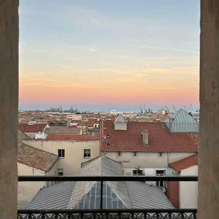 Charming One Bedroom With Panoramic View Διαμέρισμα Σετ