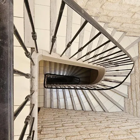 Διαμέρισμα Charming One Bedroom With Panoramic View *