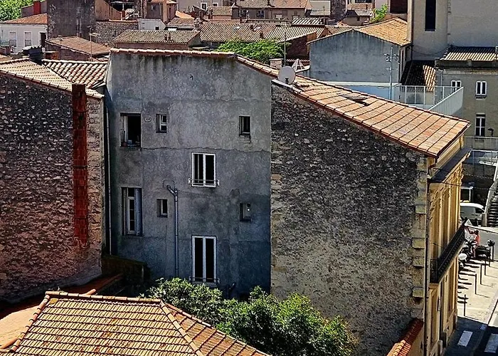 Charming One Bedroom With Panoramic View *
